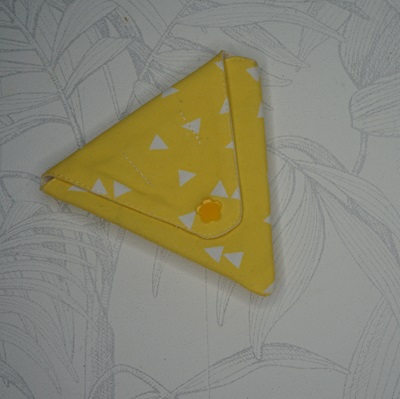 Trousse à couture origami de voyage jaune